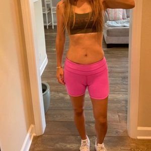 Lululemon yoga shorts + black biker shorts bundle